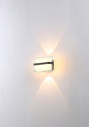 LÁMPARA DE PARED EXTERIOR LED 12W EMITE 800LM TONALIDAD 3000K 100-240V/50-60HZ