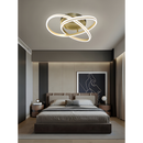 LÁMPARA DE TECHO DECORATIVA LED 83W,  INTERRUPTOR CCT PARA ELEGIR TONALIDAD DE LUZ: 30K,40K,60K, 110 240V, 50-60HZ IP20, ACABADO DORADO.