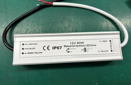 TRANSFORMADOR LED 60W, 100-277V, 50-60HZ, 12VDC, PF0.5, IP67, PROTECCION CONTRA CORTOCIRCUITO.