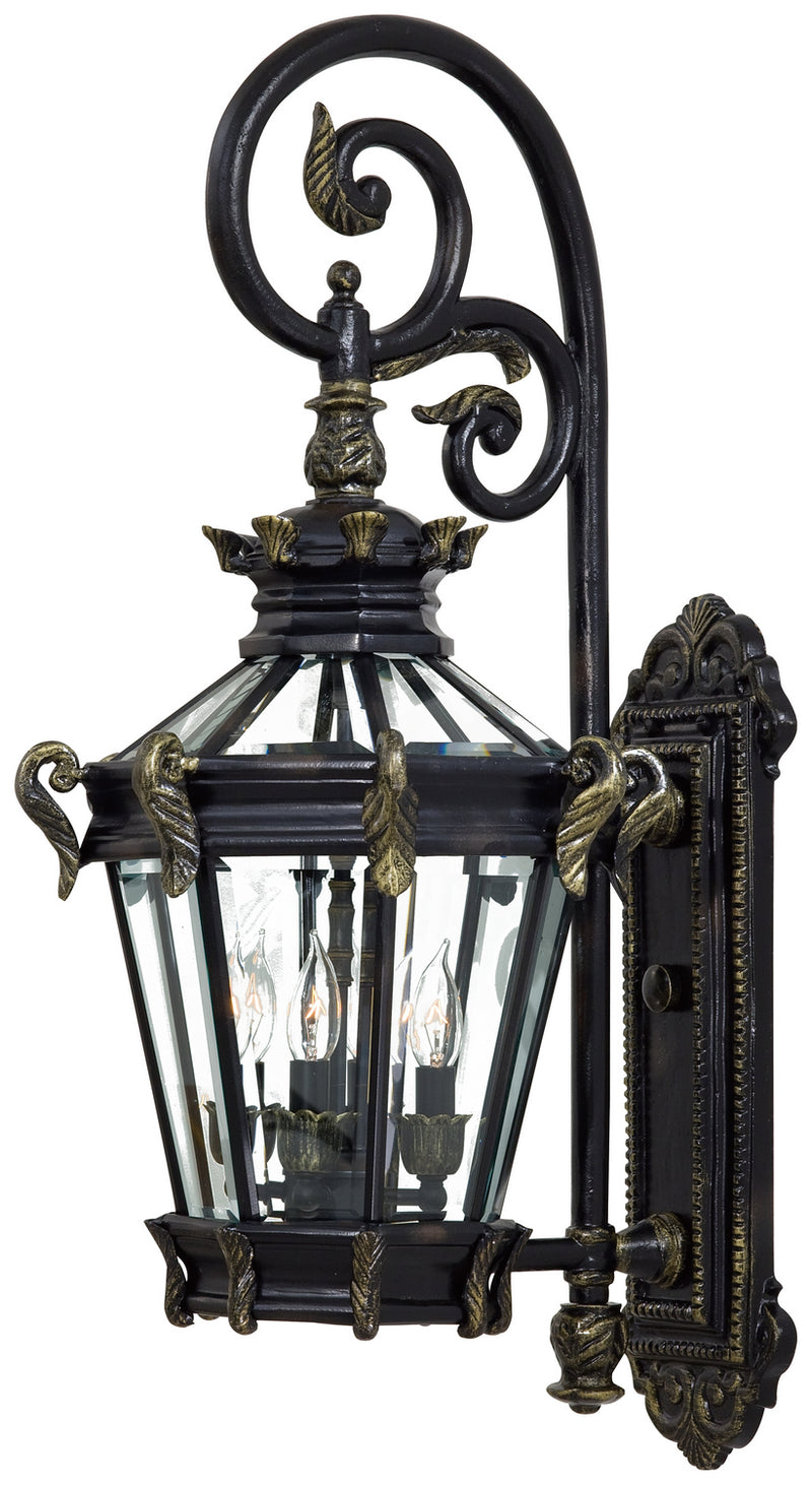 Minka-Lavery - 8932-95 - Four Light Wall Mount - Stratford Hall - Heritage W/ Gold Highlights