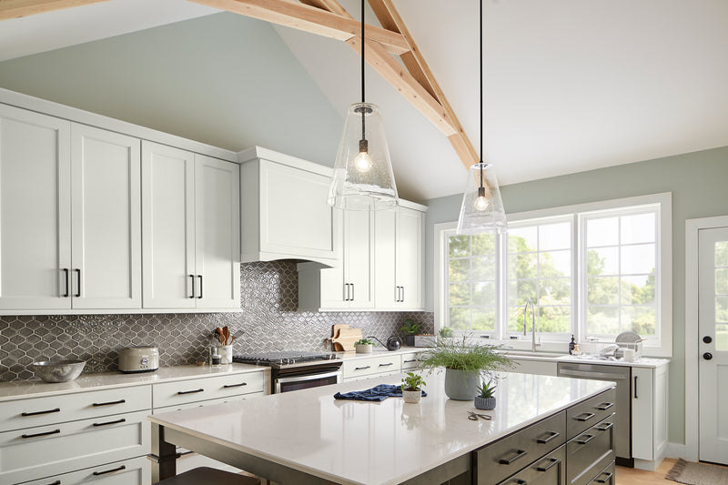LED Pendant<br /><span style="color:#4AB0CE;">Entrega: 4-10 dias en USA</span><br /><span style="color:#4AB0CE;font-size:60%;">PREGUNTE POR ENTREGA EN PANAMA</span><br />Collection: Vance<br />Finish: Satin Black