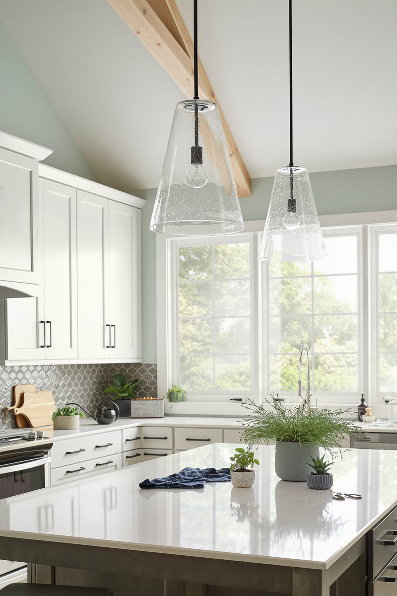 LED Pendant<br /><span style="color:#4AB0CE;">Entrega: 4-10 dias en USA</span><br /><span style="color:#4AB0CE;font-size:60%;">PREGUNTE POR ENTREGA EN PANAMA</span><br />Collection: Vance<br />Finish: Satin Black