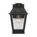 One Light Outdoor Wall Lantern<br /><span style="color:#4AB0CE;">Entrega: 4-10 dias en USA</span><br /><span style="color:#4AB0CE;font-size:60%;">PREGUNTE POR ENTREGA EN PANAMA</span><br />Collection: Falmouth<br />Finish: Dark Weathered Zinc