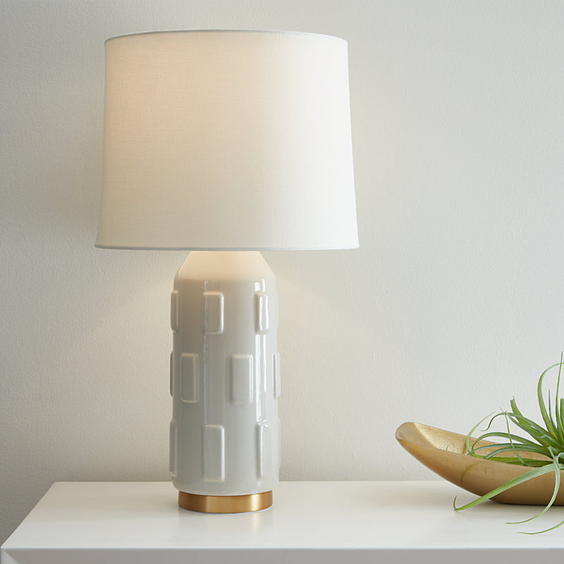 One Light Table Lamp<br /><span style="color: