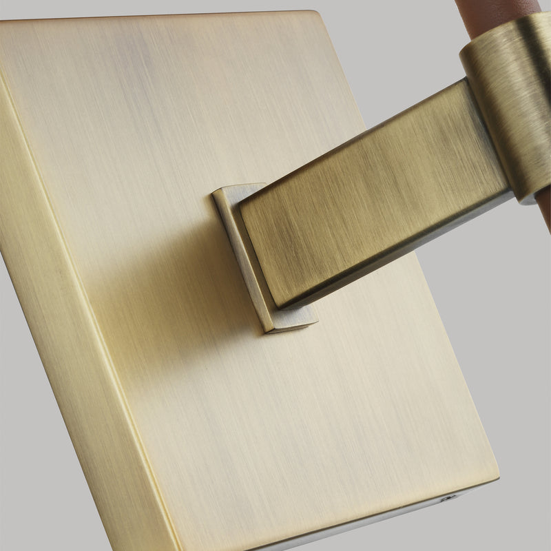 One Light Wall Sconce<br /><span style="color:#4AB0CE;">Entrega: 2-3 semanas en USA</span><br /><span style="color:#4AB0CE;font-size:60%;">PREGUNTE POR ENTREGA EN PANAMA</span><br />Collection: Katie<br />Finish: Time Worn Brass