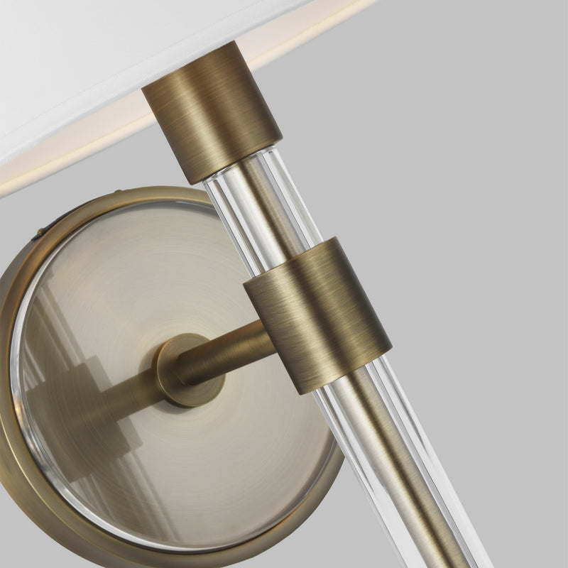 One Light Wall Sconce<br /><span style="color:#4AB0CE;">Entrega: 4-10 dias en USA</span><br /><span style="color:#4AB0CE;font-size:60%;">PREGUNTE POR ENTREGA EN PANAMA</span><br />Collection: Robert<br />Finish: Time Worn Brass