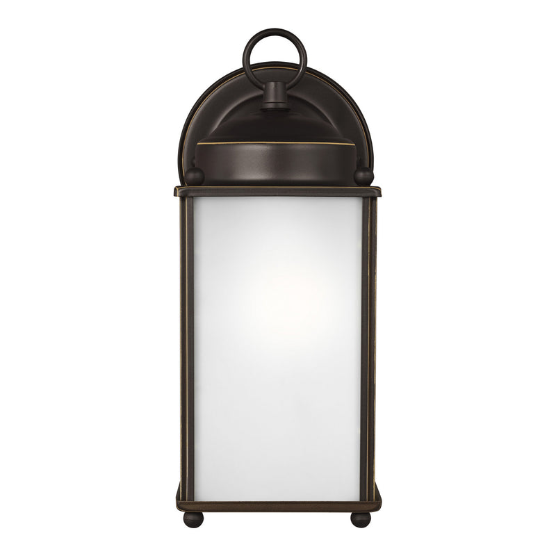 One Light Outdoor Wall Lantern<br /><span style="color:#4AB0CE;">Entrega: 2-3 semanas en USA</span><br /><span style="color:#4AB0CE;font-size:60%;">PREGUNTE POR ENTREGA EN PANAMA</span><br />Collection: New Castle<br />Finish: Antique Bronze