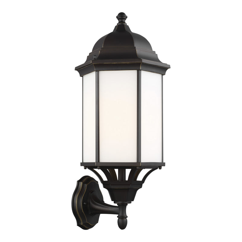 One Light Outdoor Wall Lantern<br /><span style="color:#4AB0CE;">Entrega: 4-10 dias en USA</span><br /><span style="color:#4AB0CE;font-size:60%;">PREGUNTE POR ENTREGA EN PANAMA</span><br />Collection: Sevier<br />Finish: Antique Bronze