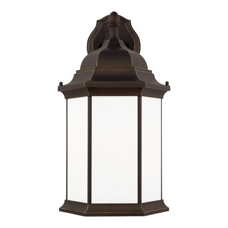 One Light Outdoor Wall Lantern<br /><span style="color:#4AB0CE;">Entrega: 4-10 dias en USA</span><br /><span style="color:#4AB0CE;font-size:60%;">PREGUNTE POR ENTREGA EN PANAMA</span><br />Collection: Sevier<br />Finish: Antique Bronze