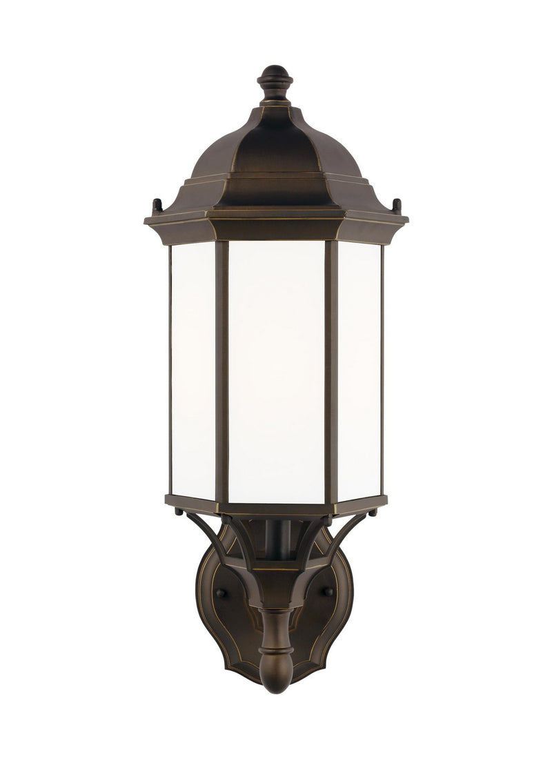 One Light Outdoor Wall Lantern<br /><span style="color:#4AB0CE;">Entrega: 4-10 dias en USA</span><br /><span style="color:#4AB0CE;font-size:60%;">PREGUNTE POR ENTREGA EN PANAMA</span><br />Collection: Sevier<br />Finish: Antique Bronze