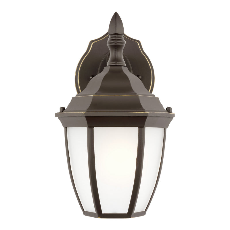 One Light Outdoor Wall Lantern<br /><span style="color:#4AB0CE;">Entrega: 14-15 semanas en USA</span><br /><span style="color:#4AB0CE;font-size:60%;">PREGUNTE POR ENTREGA EN PANAMA</span><br />Collection: Bakersville<br />Finish: Antique Bronze