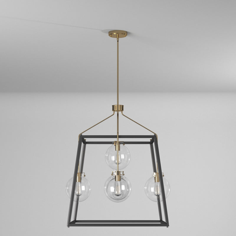 Five Light Chandelier<br /><span style="color:#4AB0CE;">Entrega: 4-10 dias en USA</span><br /><span style="color:#4AB0CE;font-size:60%;">PREGUNTE POR ENTREGA EN PANAMA</span><br />Collection: Bridgetown<br />Finish: Black & Harvest Brass