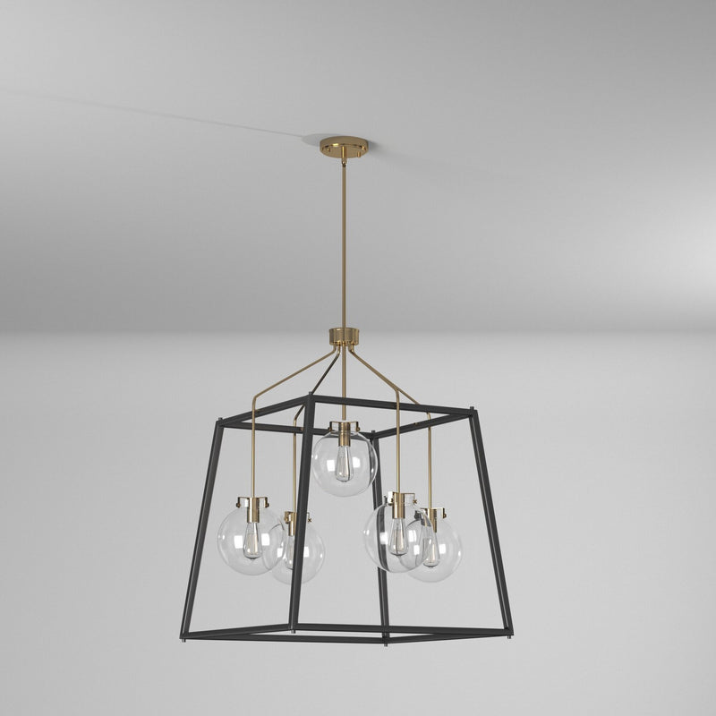 Five Light Chandelier<br /><span style="color:#4AB0CE;">Entrega: 4-10 dias en USA</span><br /><span style="color:#4AB0CE;font-size:60%;">PREGUNTE POR ENTREGA EN PANAMA</span><br />Collection: Bridgetown<br />Finish: Black & Harvest Brass