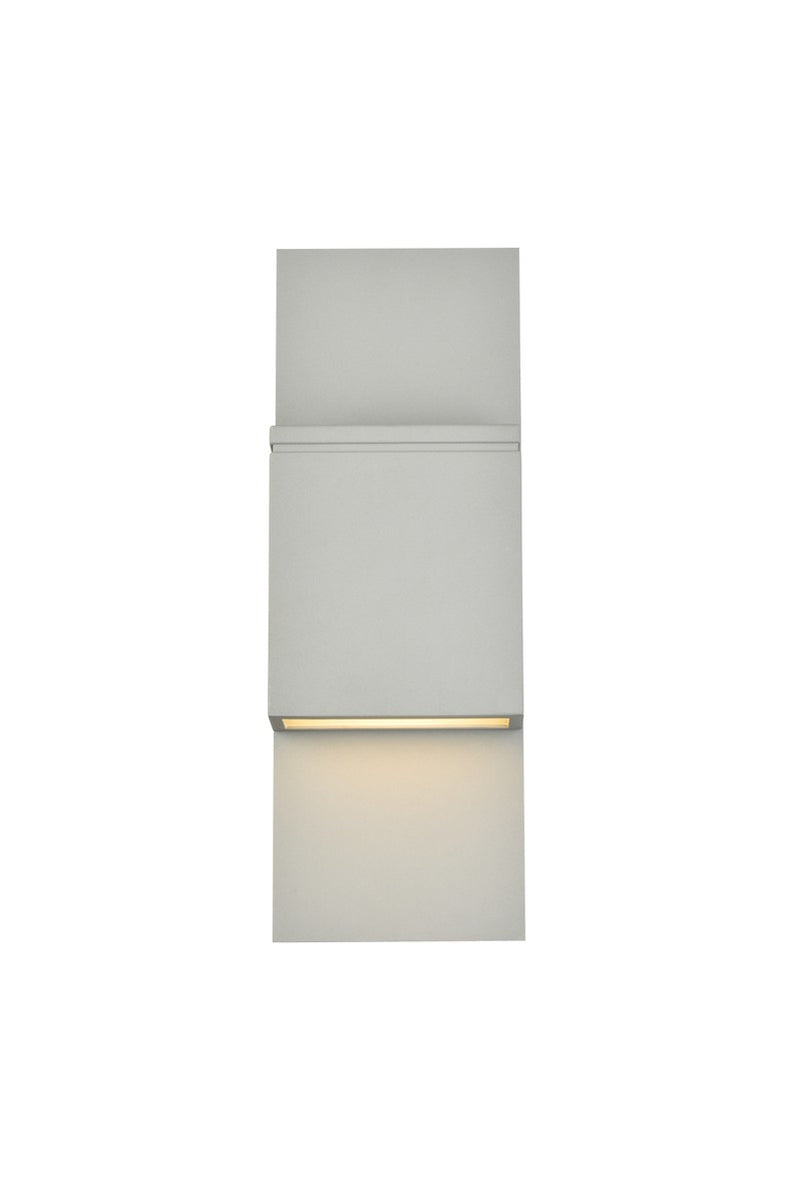 LED Outdoor Wall Lamp<br /><span style="color:#4AB0CE;">Entrega: 4-10 dias en USA</span><br /><span style="color:#4AB0CE;font-size:60%;">PREGUNTE POR ENTREGA EN PANAMA</span><br />Collection: Raine<br />Finish: Silver