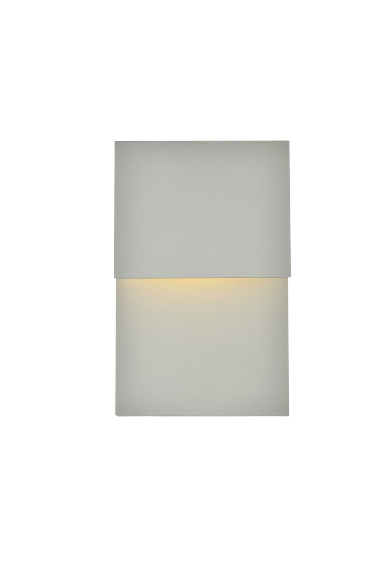 LED Outdoor Wall Lamp<br /><span style="color:#4AB0CE;">Entrega: 4-10 dias en USA</span><br /><span style="color:#4AB0CE;font-size:60%;">PREGUNTE POR ENTREGA EN PANAMA</span><br />Collection: Raine<br />Finish: Silver