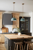 LED Pendant<br /><span style="color:#4AB0CE;">Entrega: 4-10 dias en USA</span><br /><span style="color:#4AB0CE;font-size:60%;">PREGUNTE POR ENTREGA EN PANAMA</span><br />Collection: Argo<br />Finish: Sage Green