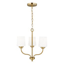 Three Light Chandelier<br /><span style="color:#4AB0CE;">Entrega: 4-10 dias en USA</span><br /><span style="color:#4AB0CE;font-size:60%;">PREGUNTE POR ENTREGA EN PANAMA</span><br />Collection: Windom<br />Finish: Satin Brass