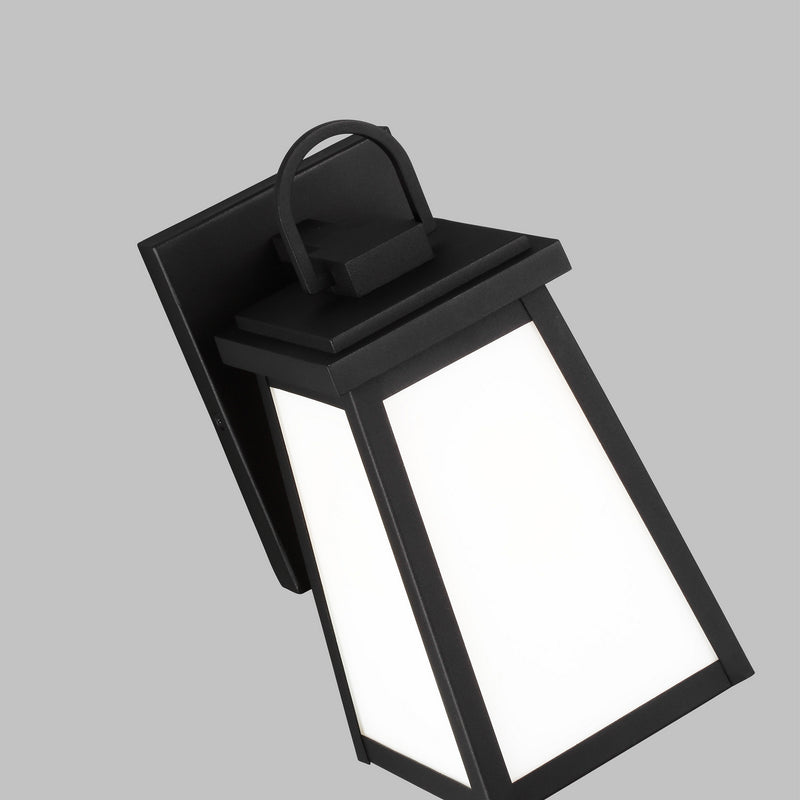 One Light Outdoor Wall Lantern<br /><span style="color:#4AB0CE;">Entrega: 4-10 dias en USA</span><br /><span style="color:#4AB0CE;font-size:60%;">PREGUNTE POR ENTREGA EN PANAMA</span><br />Collection: Founders<br />Finish: Black