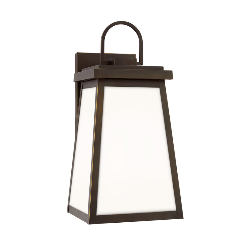 One Light Outdoor Wall Lantern<br /><span style="color:#4AB0CE;">Entrega: 4-10 dias en USA</span><br /><span style="color:#4AB0CE;font-size:60%;">PREGUNTE POR ENTREGA EN PANAMA</span><br />Collection: Founders<br />Finish: Antique Bronze