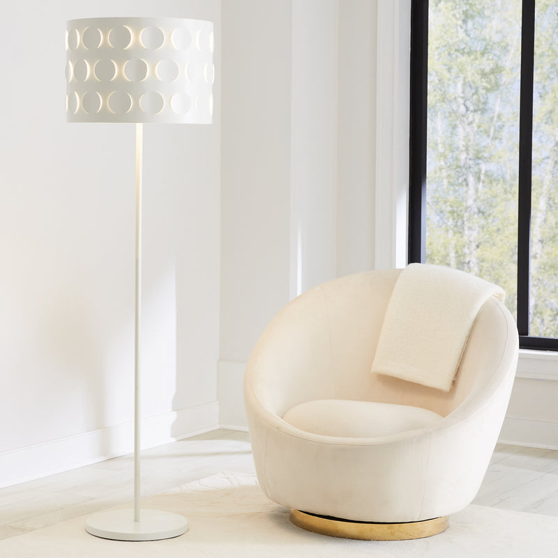 One Light Floor Lamp<br /><span style="color:#4AB0CE;">Entrega: 4-10 dias en USA</span><br /><span style="color:#4AB0CE;font-size:60%;">PREGUNTE POR ENTREGA EN PANAMA</span><br />Collection: Dottie<br />Finish: Matte White