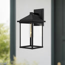 One Light Exterior Wall Mount<br /><span style="color:#4AB0CE;">Entrega: 4-10 dias en USA</span><br /><span style="color:#4AB0CE;font-size:60%;">PREGUNTE POR ENTREGA EN PANAMA</span><br />Collection: Larchmont<br />Finish: Clear Glass/Textured Black