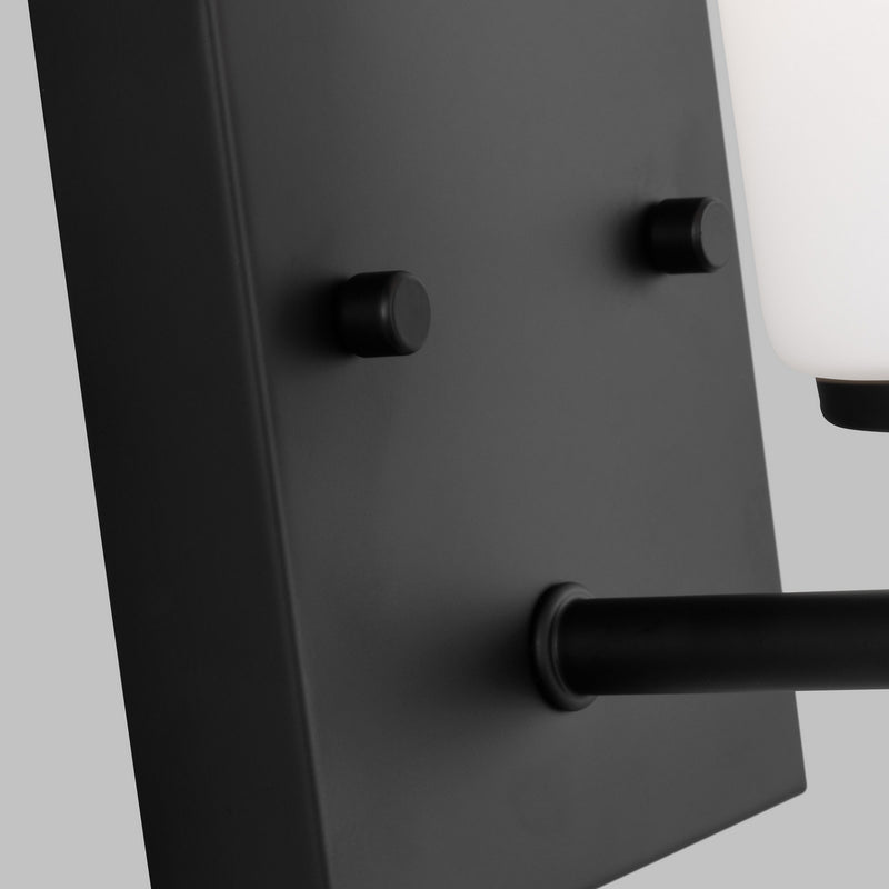 One Light Wall / Bath Sconce<br /><span style="color:#4AB0CE;">Entrega: 4-10 dias en USA</span><br /><span style="color:#4AB0CE;font-size:60%;">PREGUNTE POR ENTREGA EN PANAMA</span><br />Collection: Alturas<br />Finish: Midnight Black