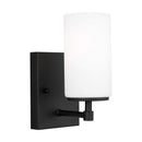 One Light Wall / Bath Sconce<br /><span style="color:#4AB0CE;">Entrega: 4-10 dias en USA</span><br /><span style="color:#4AB0CE;font-size:60%;">PREGUNTE POR ENTREGA EN PANAMA</span><br />Collection: Alturas<br />Finish: Midnight Black