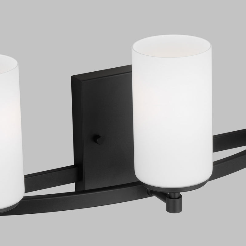Three Light Wall / Bath<br /><span style="color:#4AB0CE;">Entrega: 4-10 dias en USA</span><br /><span style="color:#4AB0CE;font-size:60%;">PREGUNTE POR ENTREGA EN PANAMA</span><br />Collection: Alturas<br />Finish: Midnight Black