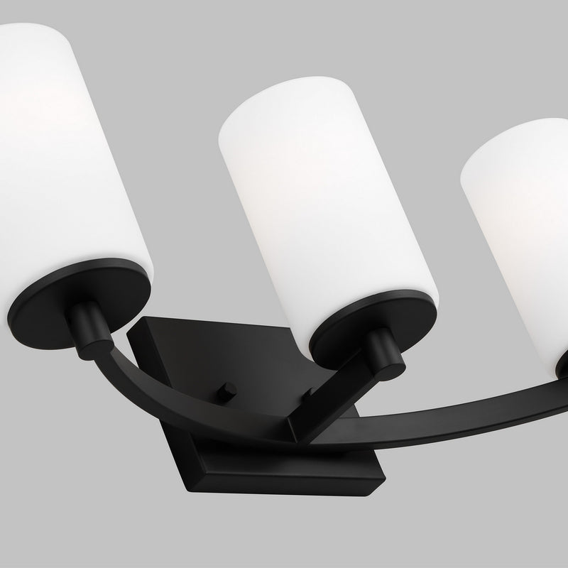 Three Light Wall / Bath<br /><span style="color:#4AB0CE;">Entrega: 4-10 dias en USA</span><br /><span style="color:#4AB0CE;font-size:60%;">PREGUNTE POR ENTREGA EN PANAMA</span><br />Collection: Hettinger<br />Finish: Midnight Black