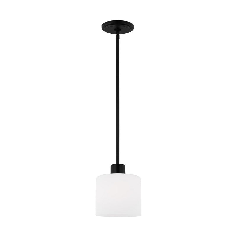One Light Mini-Pendant<br /><span style="color:#4AB0CE;">Entrega: 4-10 dias en USA</span><br /><span style="color:#4AB0CE;font-size:60%;">PREGUNTE POR ENTREGA EN PANAMA</span><br />Collection: Canfield<br />Finish: Midnight Black