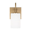 LED Bath Wall Sconce<br /><span style="color:#4AB0CE;">Entrega: 4-10 dias en USA</span><br /><span style="color:#4AB0CE;font-size:60%;">PREGUNTE POR ENTREGA EN PANAMA</span><br />Collection: Oak Moore<br />Finish: Satin Brass