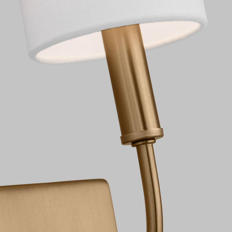 LED Bath Wall Sconce<br /><span style="color:#4AB0CE;">Entrega: 4-10 dias en USA</span><br /><span style="color:#4AB0CE;font-size:60%;">PREGUNTE POR ENTREGA EN PANAMA</span><br />Collection: Greenwich<br />Finish: Satin Brass