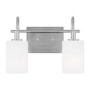 Two Light Bath Vanity<br /><span style="color:#4AB0CE;">Entrega: 4-5 semanas en USA</span><br /><span style="color:#4AB0CE;font-size:60%;">PREGUNTE POR ENTREGA EN PANAMA</span><br />Collection: Oak Moore<br />Finish: Brushed Nickel