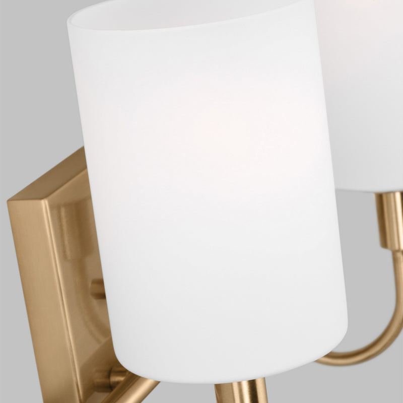 LED Bath Wall Sconce<br /><span style="color:#4AB0CE;">Entrega: 21-22 semanas en USA</span><br /><span style="color:#4AB0CE;font-size:60%;">PREGUNTE POR ENTREGA EN PANAMA</span><br />Collection: Oak Moore<br />Finish: Satin Brass