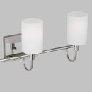 Three Light Bath Vanity<br /><span style="color:#4AB0CE;">Entrega: 4-10 dias en USA</span><br /><span style="color:#4AB0CE;font-size:60%;">PREGUNTE POR ENTREGA EN PANAMA</span><br />Collection: Oak Moore<br />Finish: Chrome