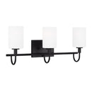 Three Light Bath Vanity<br /><span style="color:#4AB0CE;">Entrega: 4-10 dias en USA</span><br /><span style="color:#4AB0CE;font-size:60%;">PREGUNTE POR ENTREGA EN PANAMA</span><br />Collection: Oak Moore<br />Finish: Midnight Black