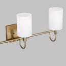 Three Light Bath Vanity<br /><span style="color:#4AB0CE;">Entrega: 4-10 dias en USA</span><br /><span style="color:#4AB0CE;font-size:60%;">PREGUNTE POR ENTREGA EN PANAMA</span><br />Collection: Oak Moore<br />Finish: Satin Brass