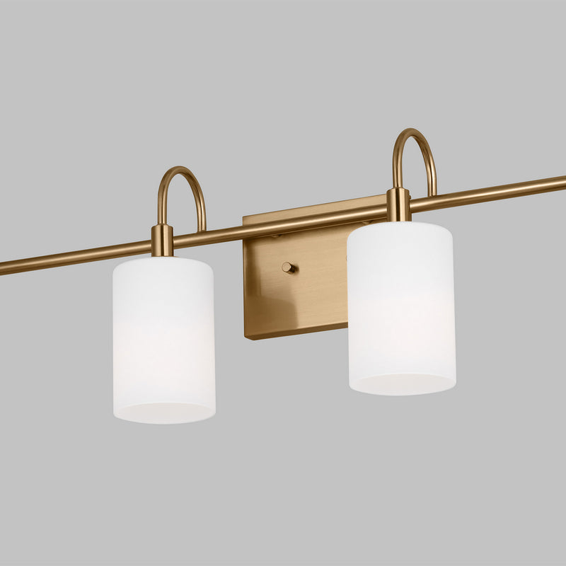 Four Light Bath Vanity<br /><span style="color:#4AB0CE;">Entrega: 8-9 semanas en USA</span><br /><span style="color:#4AB0CE;font-size:60%;">PREGUNTE POR ENTREGA EN PANAMA</span><br />Collection: Oak Moore<br />Finish: Satin Brass