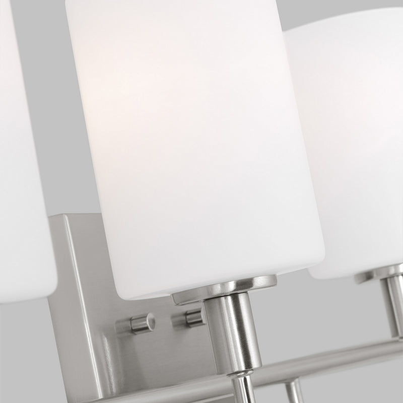 Four Light Bath Vanity<br /><span style="color:#4AB0CE;">Entrega: 8-9 semanas en USA</span><br /><span style="color:#4AB0CE;font-size:60%;">PREGUNTE POR ENTREGA EN PANAMA</span><br />Collection: Oak Moore<br />Finish: Brushed Nickel