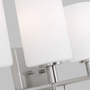 Four Light Bath Vanity<br /><span style="color:#4AB0CE;">Entrega: 4-10 dias en USA</span><br /><span style="color:#4AB0CE;font-size:60%;">PREGUNTE POR ENTREGA EN PANAMA</span><br />Collection: Oak Moore<br />Finish: Brushed Nickel