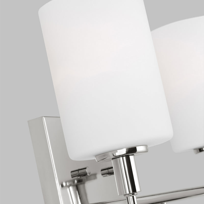 LED Bath Wall Sconce<br /><span style="color:#4AB0CE;">Entrega: 4-10 dias en USA</span><br /><span style="color:#4AB0CE;font-size:60%;">PREGUNTE POR ENTREGA EN PANAMA</span><br />Collection: Oak Moore<br />Finish: Chrome