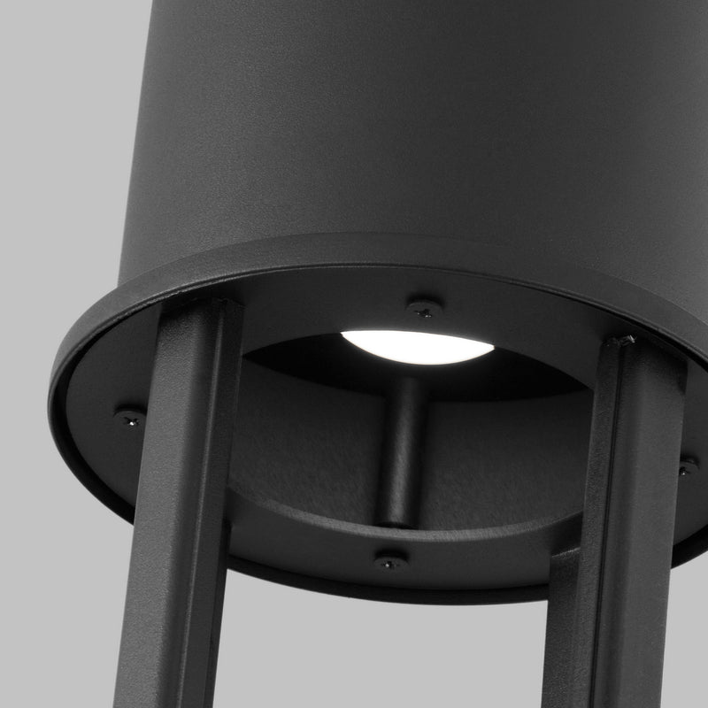 LED Outdoor Post Lantern<br /><span style="color:#4AB0CE;">Entrega: 4-10 dias en USA</span><br /><span style="color:#4AB0CE;font-size:60%;">PREGUNTE POR ENTREGA EN PANAMA</span><br />Collection: Union<br />Finish: Black