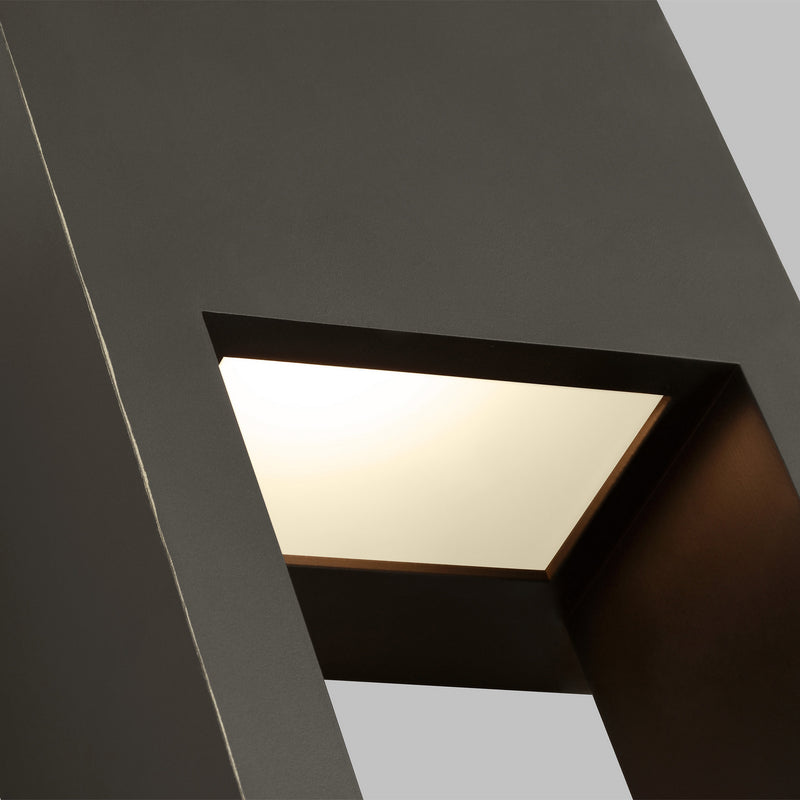 LED Outdoor Wall Lantern<br /><span style="color:#4AB0CE;">Entrega: 4-10 dias en USA</span><br /><span style="color:#4AB0CE;font-size:60%;">PREGUNTE POR ENTREGA EN PANAMA</span><br />Collection: Testa<br />Finish: Antique Bronze