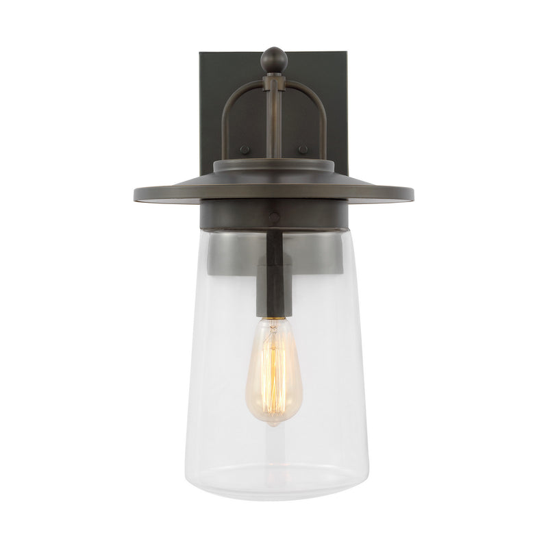 One Light Outdoor Wall Lantern<br /><span style="color:#4AB0CE;">Entrega: 4-10 dias en USA</span><br /><span style="color:#4AB0CE;font-size:60%;">PREGUNTE POR ENTREGA EN PANAMA</span><br />Collection: Tybee<br />Finish: Antique Bronze