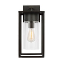One Light Outdoor Wall Lantern<br /><span style="color:#4AB0CE;">Entrega: 4-10 dias en USA</span><br /><span style="color:#4AB0CE;font-size:60%;">PREGUNTE POR ENTREGA EN PANAMA</span><br />Collection: Vado<br />Finish: Antique Bronze