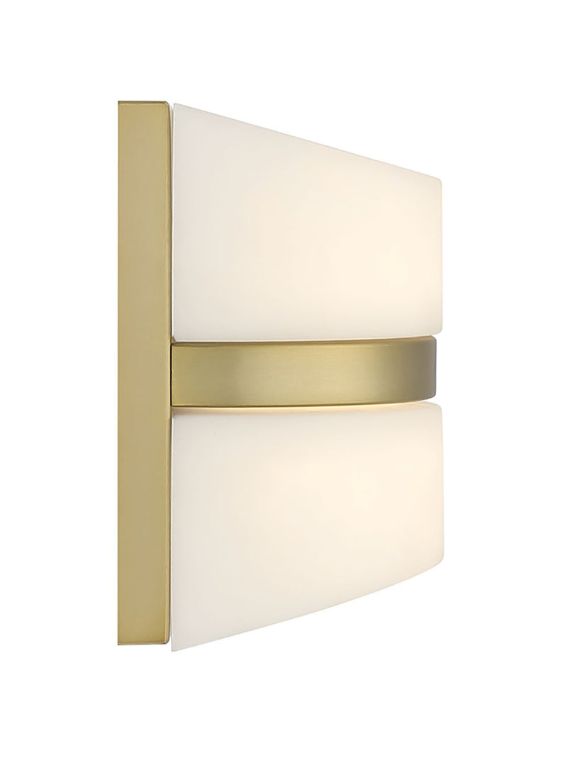 LED Wall Sconce<br /><span style="color:#4AB0CE;">Entrega: 4-10 dias en USA</span><br /><span style="color:#4AB0CE;font-size:60%;">PREGUNTE POR ENTREGA EN PANAMA</span><br />Collection: Velaux<br />Finish: Soft Brass