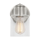 One Light Wall Sconce<br /><span style="color:#4AB0CE;">Entrega: 4-10 dias en USA</span><br /><span style="color:#4AB0CE;font-size:60%;">PREGUNTE POR ENTREGA EN PANAMA</span><br />Collection: Sayward<br />Finish: Brushed Steel