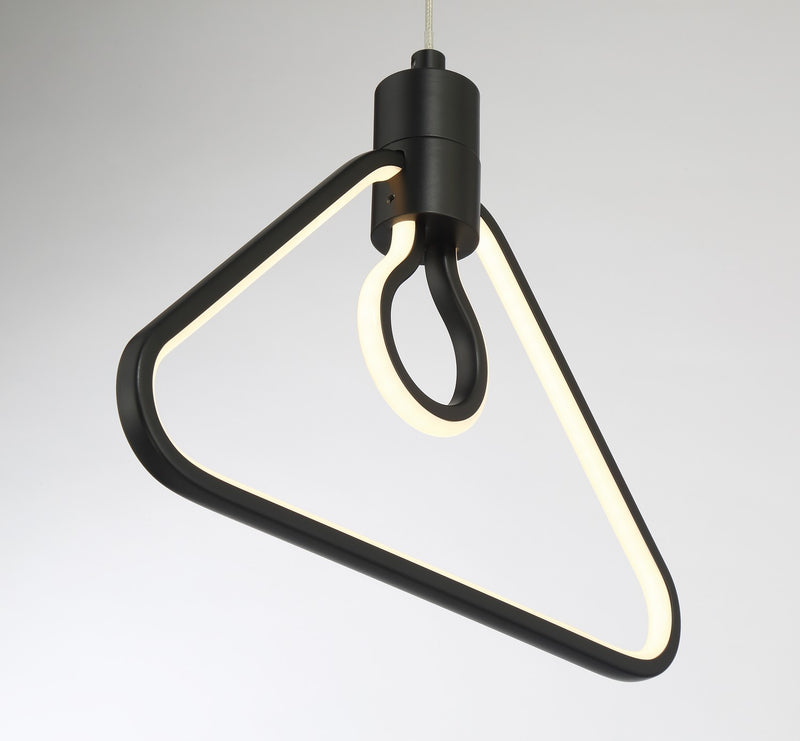 LED Pendant<br /><span style="color:#4AB0CE;">Entrega: 4-10 dias en USA</span><br /><span style="color:#4AB0CE;font-size:60%;">PREGUNTE POR ENTREGA EN PANAMA</span><br />Collection: Edison's Outline<br />Finish: Coal Black