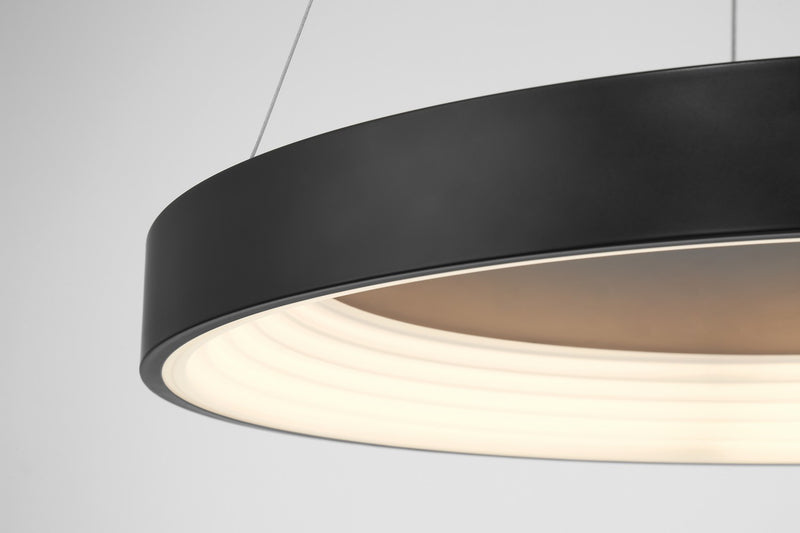 LED Pendant<br /><span style="color:#4AB0CE;">Entrega: 4-10 dias en USA</span><br /><span style="color:#4AB0CE;font-size:60%;">PREGUNTE POR ENTREGA EN PANAMA</span><br />Collection: Conc<br />Finish: Coal Black