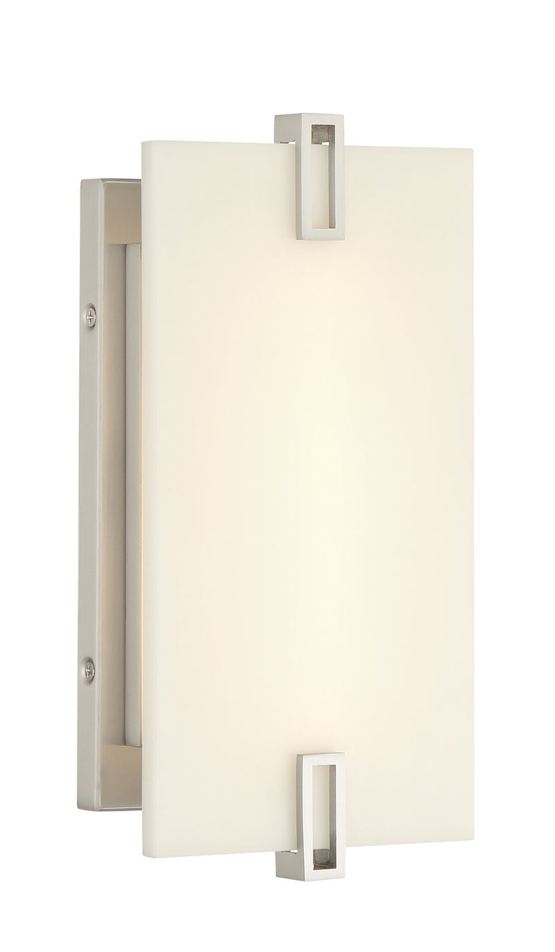 LED Wall Sconce<br /><span style="color:#4AB0CE;">Entrega: 4-10 dias en USA</span><br /><span style="color:#4AB0CE;font-size:60%;">PREGUNTE POR ENTREGA EN PANAMA</span><br />Collection: Aizen<br />Finish: Brushed Nickel